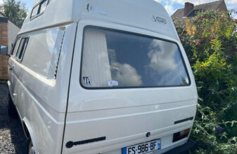 photos.external