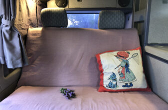 photos.couch