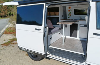 photos.external