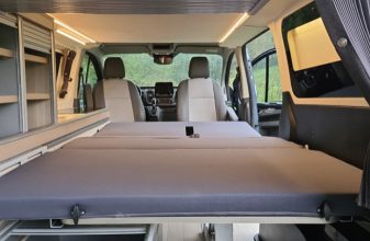 Ford CAMPEREVE COMPACT image