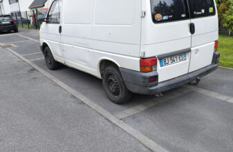photos.external