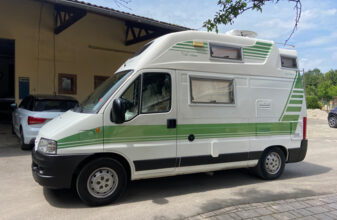 photos.external