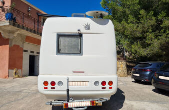 photos.external