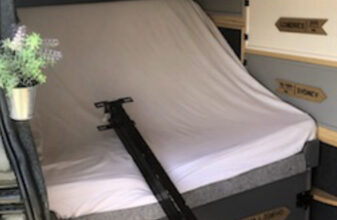 photos.couch