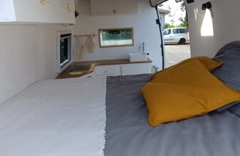 photos.couch