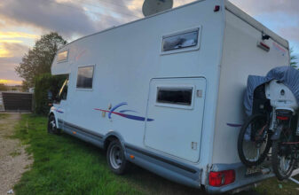 photos.external