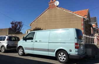 photos.external