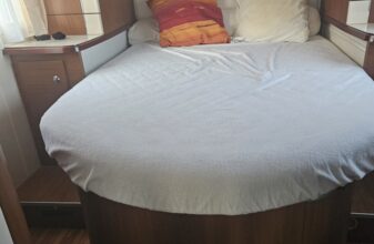 photos.couch