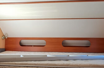 photos.couch