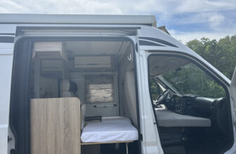 photos.external