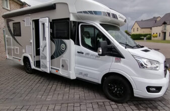 CHAUSSON 720 Nordic Édition (Titanium + options) avec chauffage au sol, eaux propres et usées hors gel