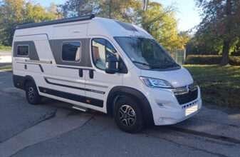 Fourgon Citroën jumper 140 CH ADRIA TWIN 240 SGX PLUS
