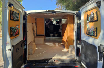photos.external