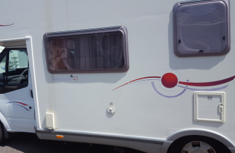  FORD Challenger image