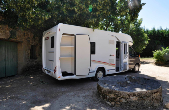 Ford CHALLENGER MAGEO 377 image