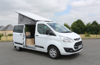 Ford CAMPEREVE Capland transit custum image