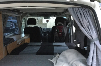 Volkswagen TRANSPORTEUR T5 image