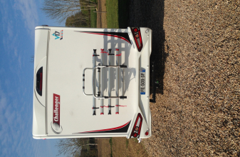 Ford CHALLENGER 358 image