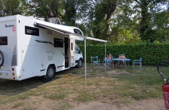 Ford BENIMAR Sport 340 up image