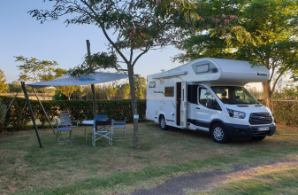 Ford BENIMAR Sport 340 up image