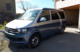 Volkswagen CALIFORNIA T6  coast image