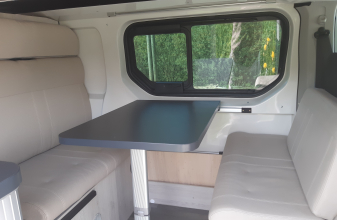 RENAULT FONT VENDOME ESCAPADE image