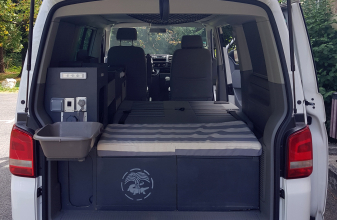 VOLKSWAGEN VOLKSWAGEN CALIFORNIA image