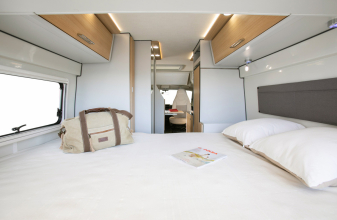 FIAT FONT VENDOME VANS image