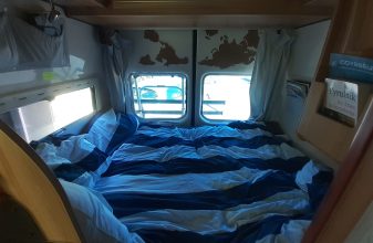 FORD FONT VENDOME VANS image