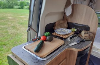 FORD FONT VENDOME VANS image