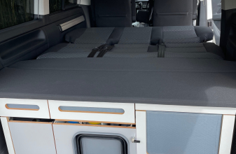 VOLKSWAGEN VOLKSWAGEN CALIFORNIA image