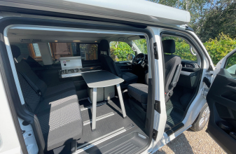 VOLKSWAGEN VOLKSWAGEN CALIFORNIA image