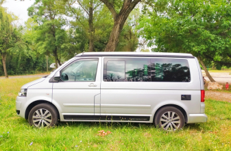 Volkswagen CALIFORNIA T5 image