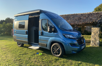 Fiat HYMERMOBIL Free van 540 blue évolution image