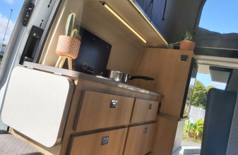 FORD CAMPEREVE COMPACT image