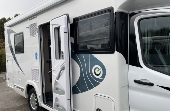 Ford CHAUSSON First Line image