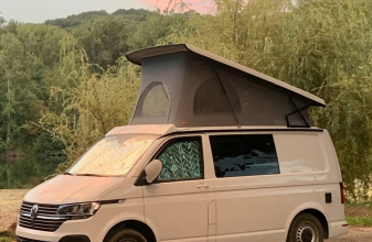  VOLKSWAGEN TRANSPORTER 6.1 VAN image