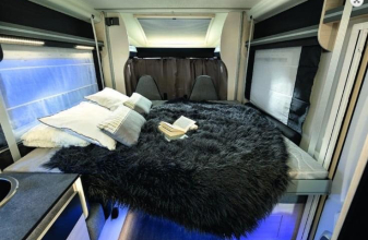 Ford CHAUSSON First Line image