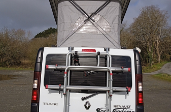 RENAULT FONT VENDOME ESCAPADE image