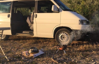 Volkswagen TRANSPORTEUR T4 image