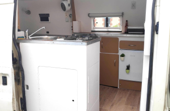 Ford TRANSPORTEUR Transit image