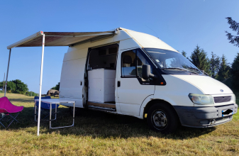 Ford TRANSPORTEUR Transit image