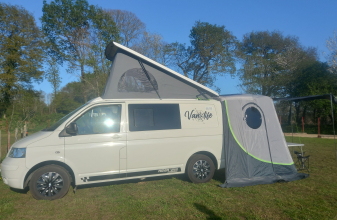 Volkswagen TRANSPORTEUR T5 image