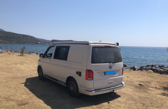 Volkswagen TRANSPORTEUR T6 image