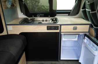 Volkswagen TRANSPORTEUR T6 image