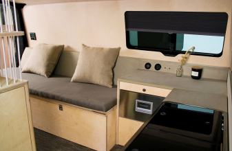 Volkswagen TRANSPORTEUR T5 image