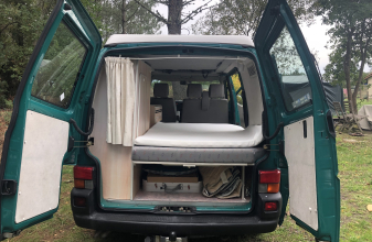 Volkswagen LANDO T4 image