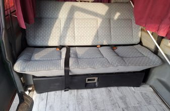 Volkswagen CARAVELLE T4 image