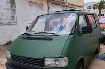 Volkswagen CARAVELLE T4 image