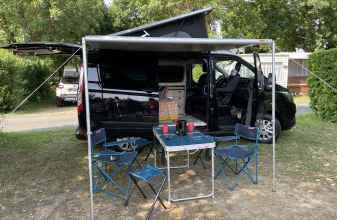 Ford STYLEVAN Transit image